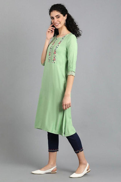 Green Round Neck Floral kurta - wforwoman