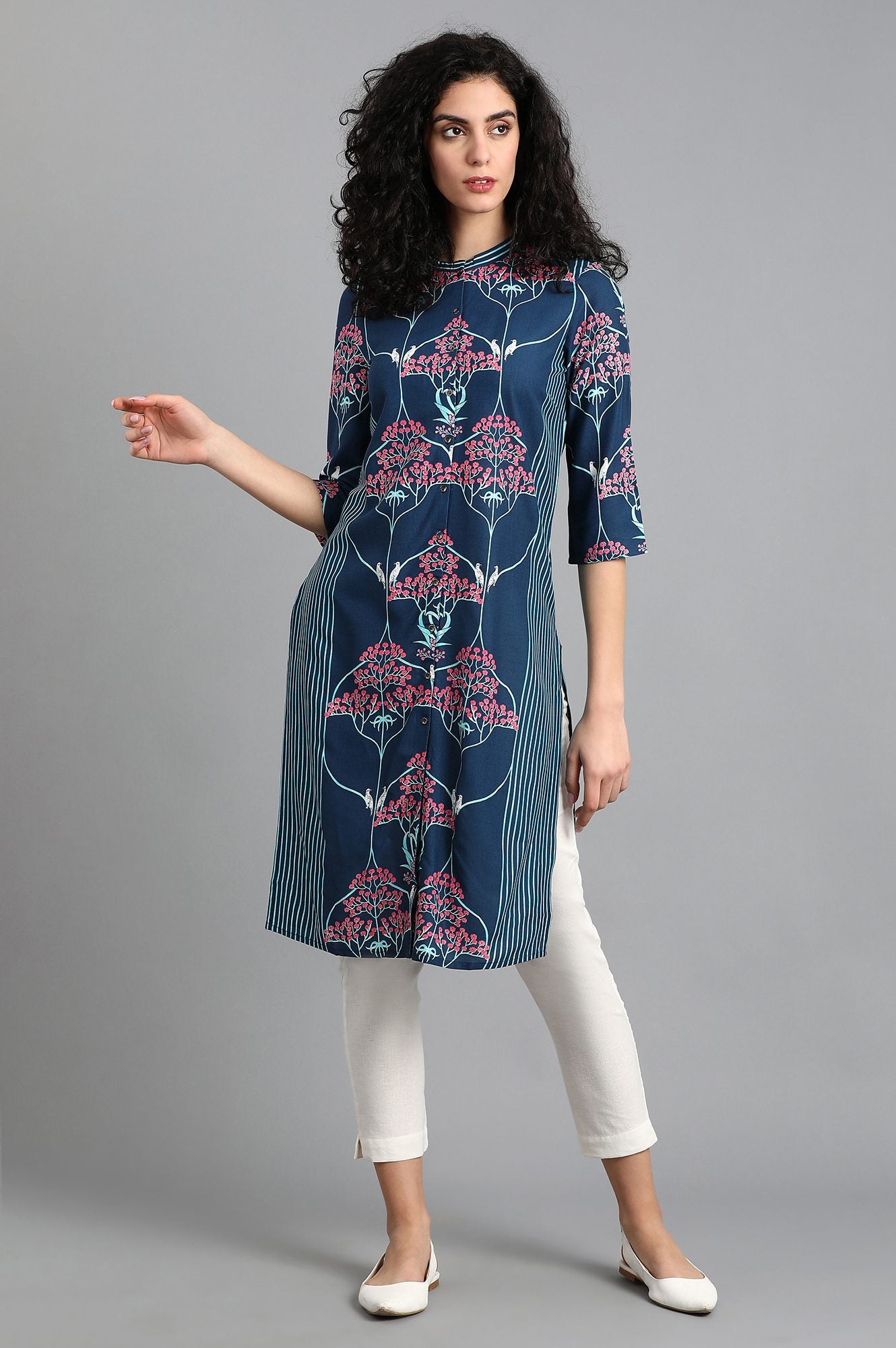 Blue Mandarin Neck Printed kurta