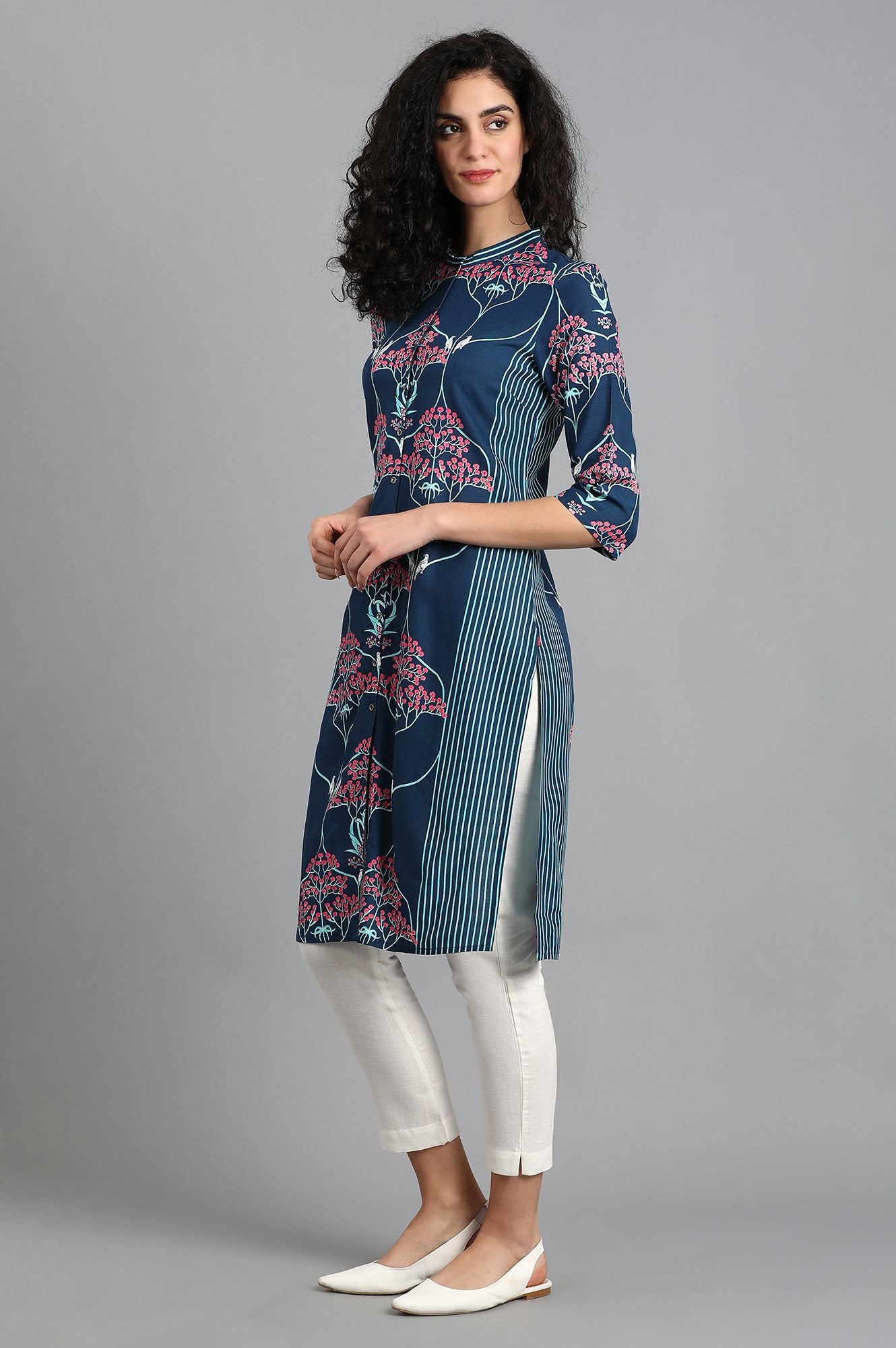 Blue Mandarin Neck Printed kurta