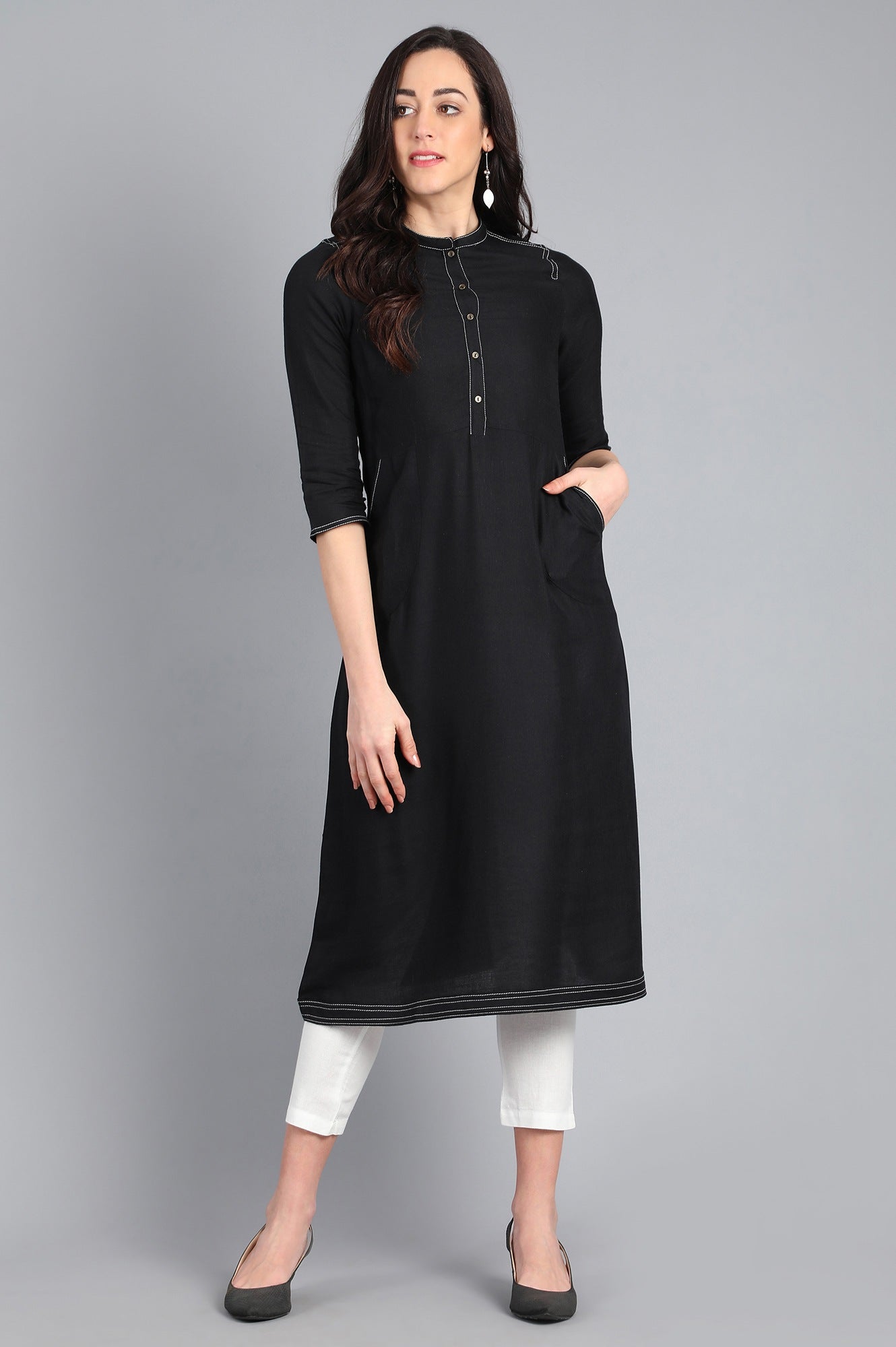 Black Mandarin Neck Solid kurta