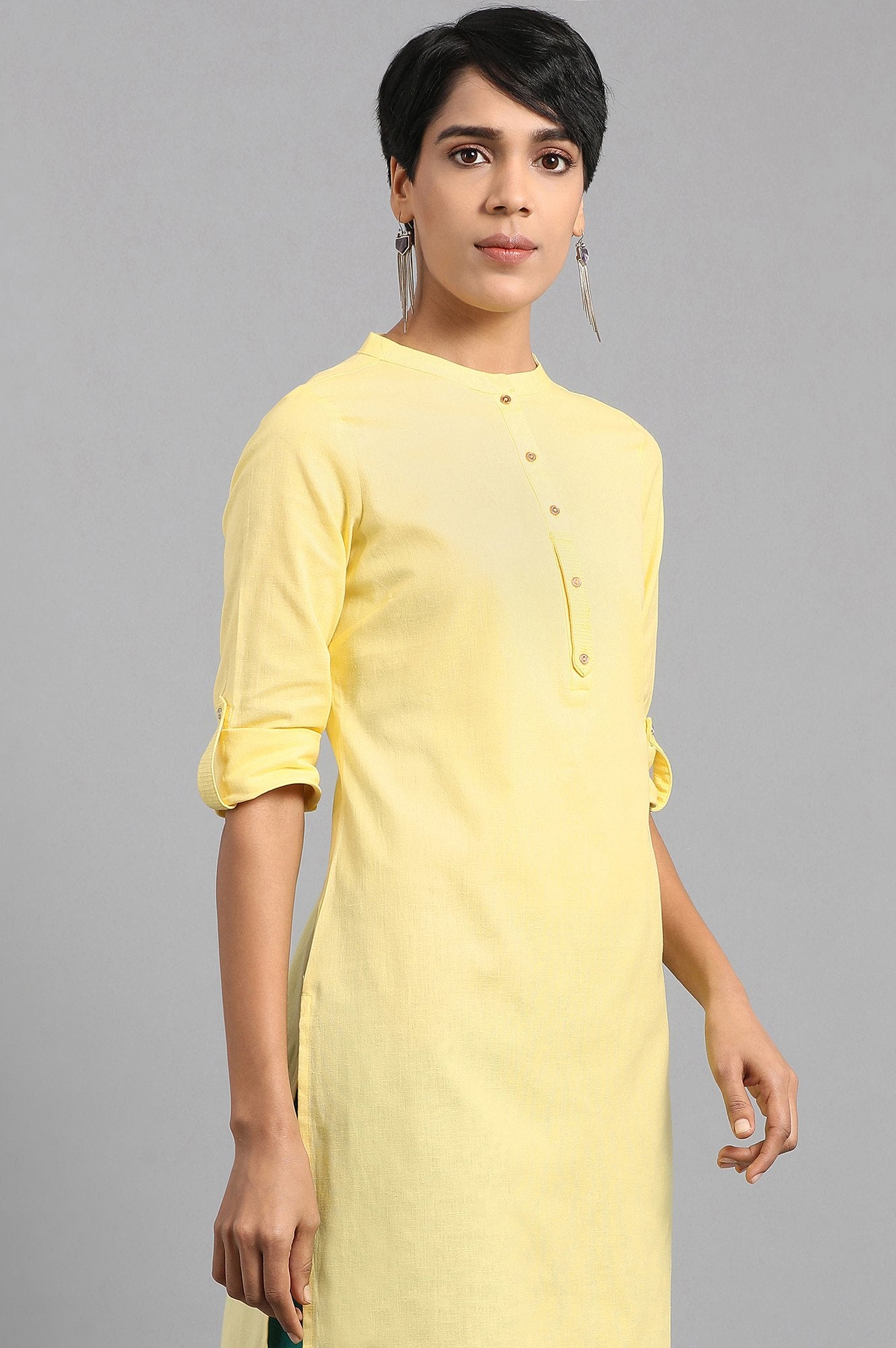 Yellow Mandarin Neck Solid kurta