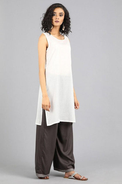 White Round Neck Solid Slip - wforwoman