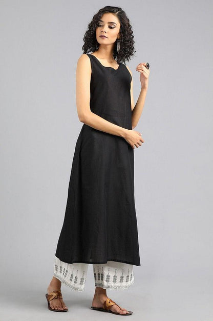 Black Round Neck Solid Slip - wforwoman