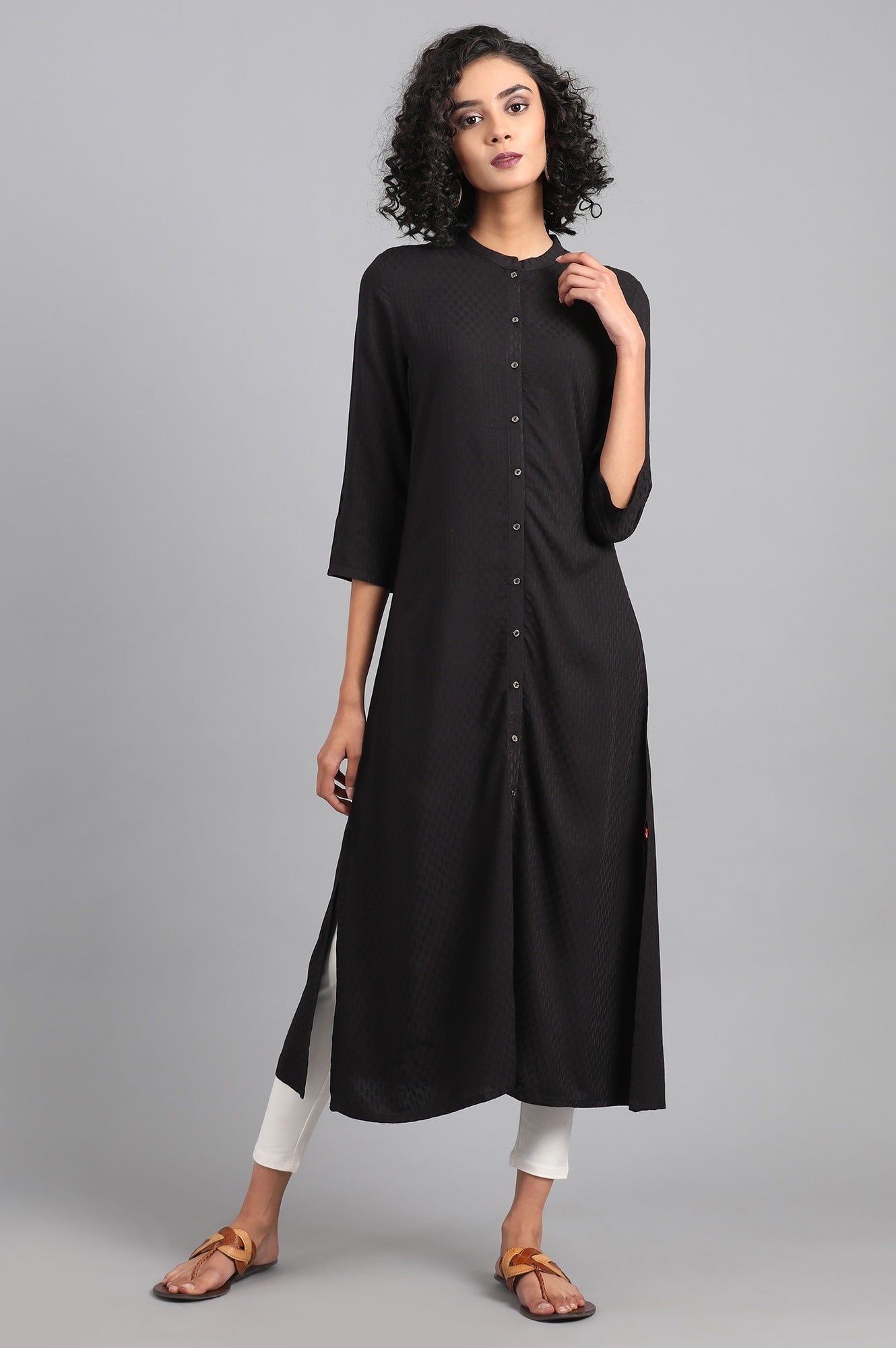 Black Mandarin Neck Solid kurta