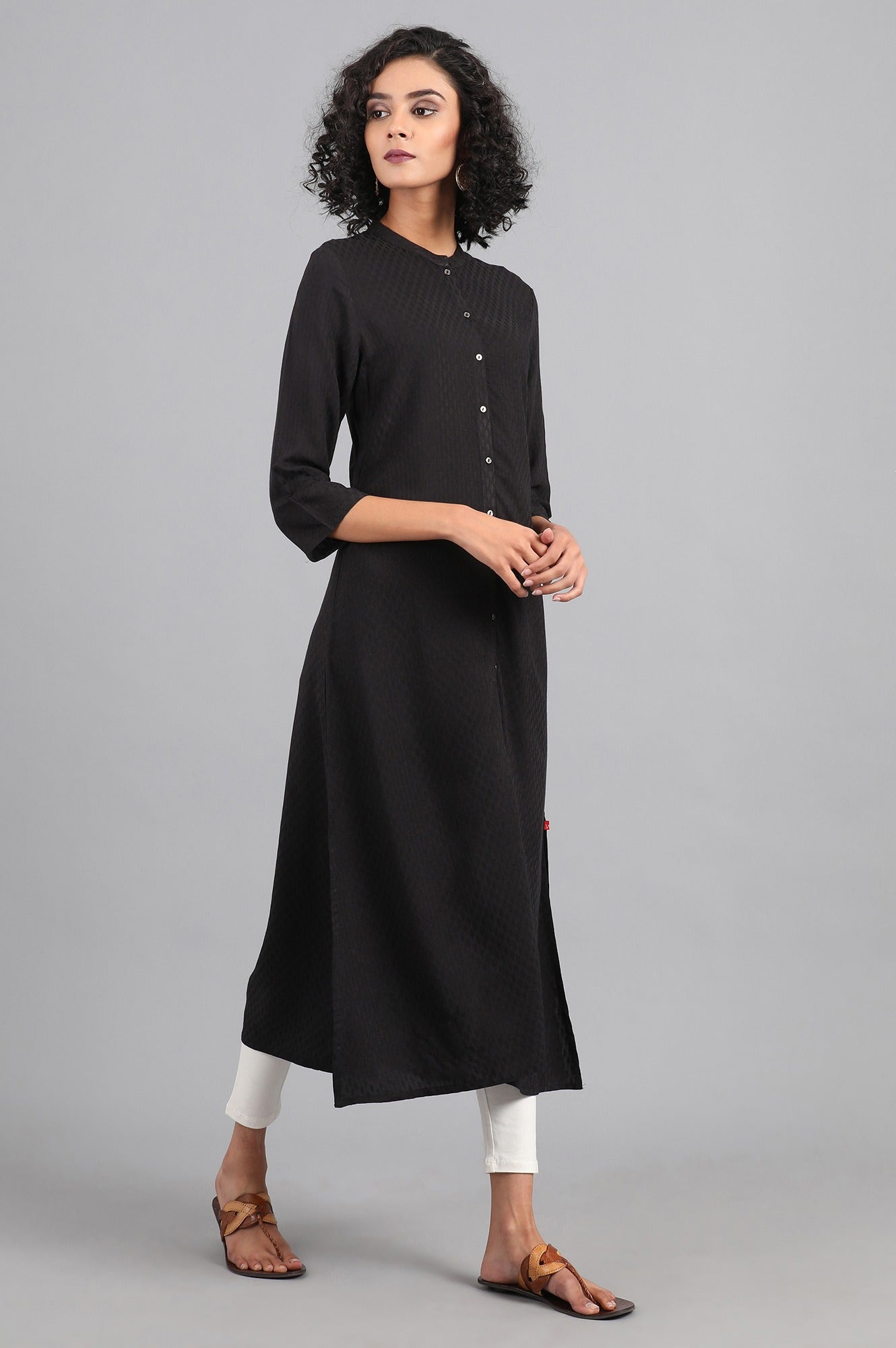 Black Mandarin Neck Solid kurta