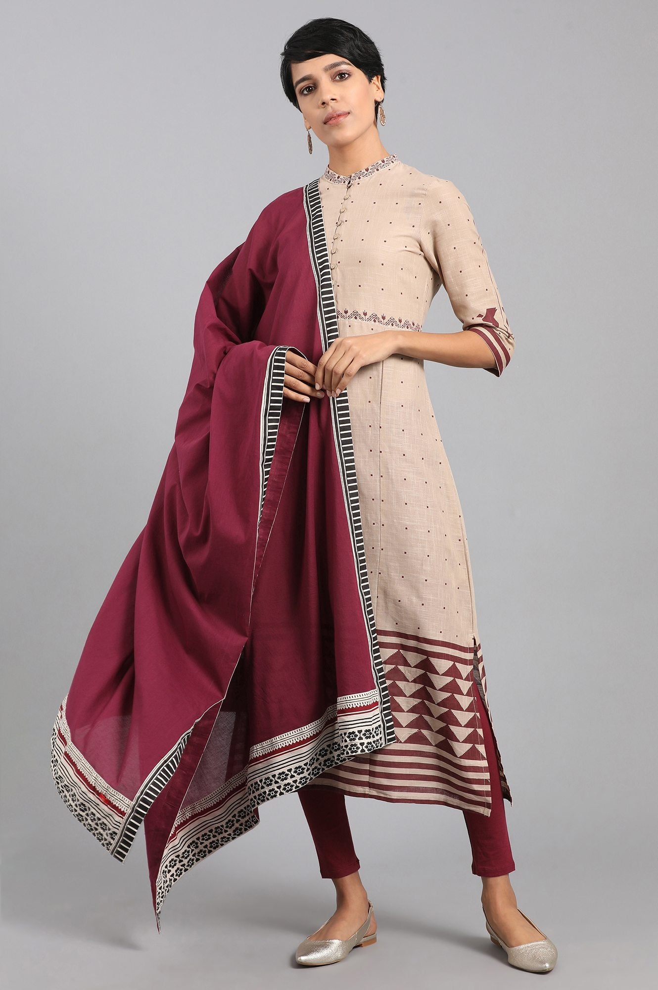 Maroon Solid Dupatta