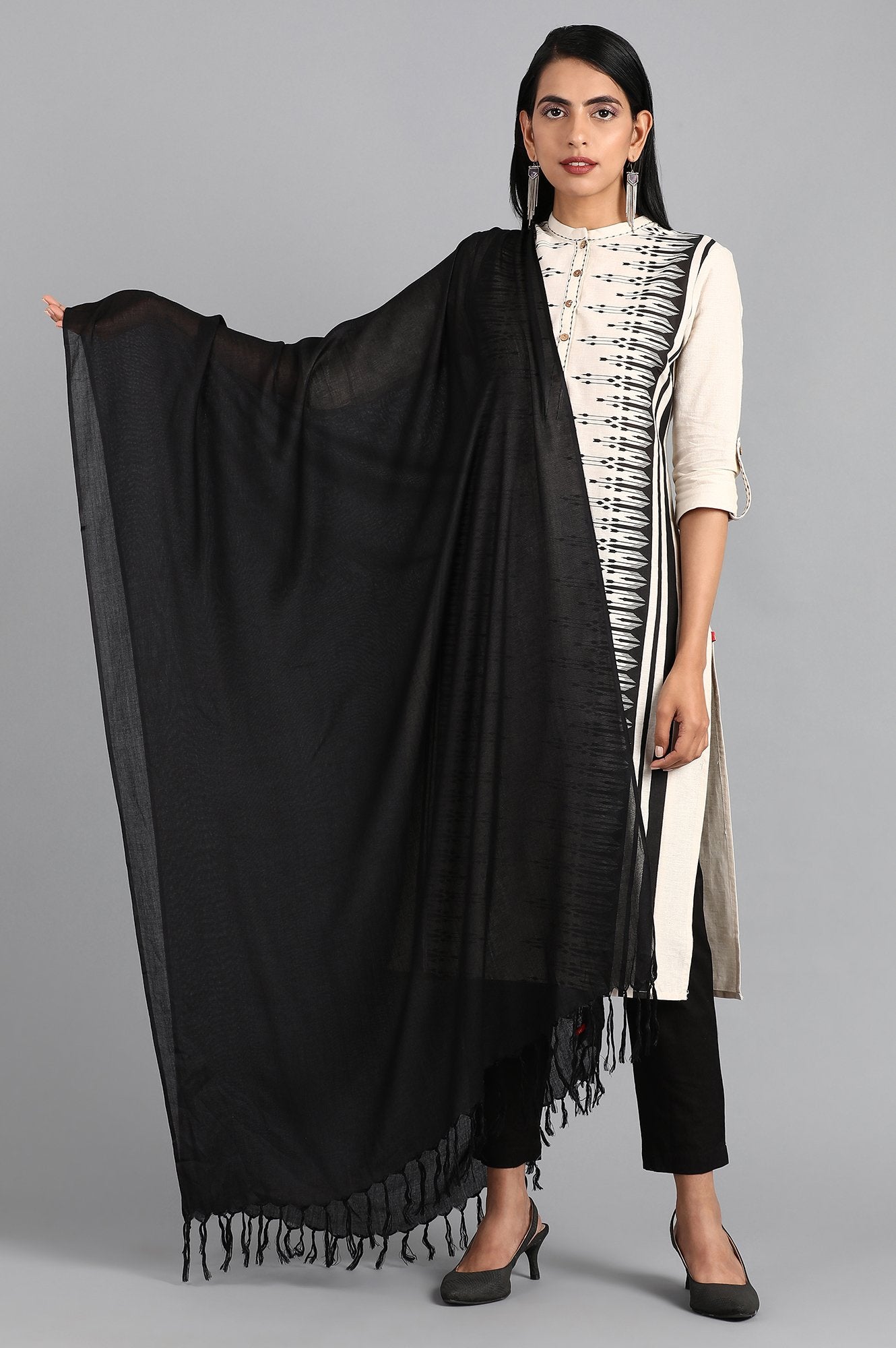 Black Solid Dupatta