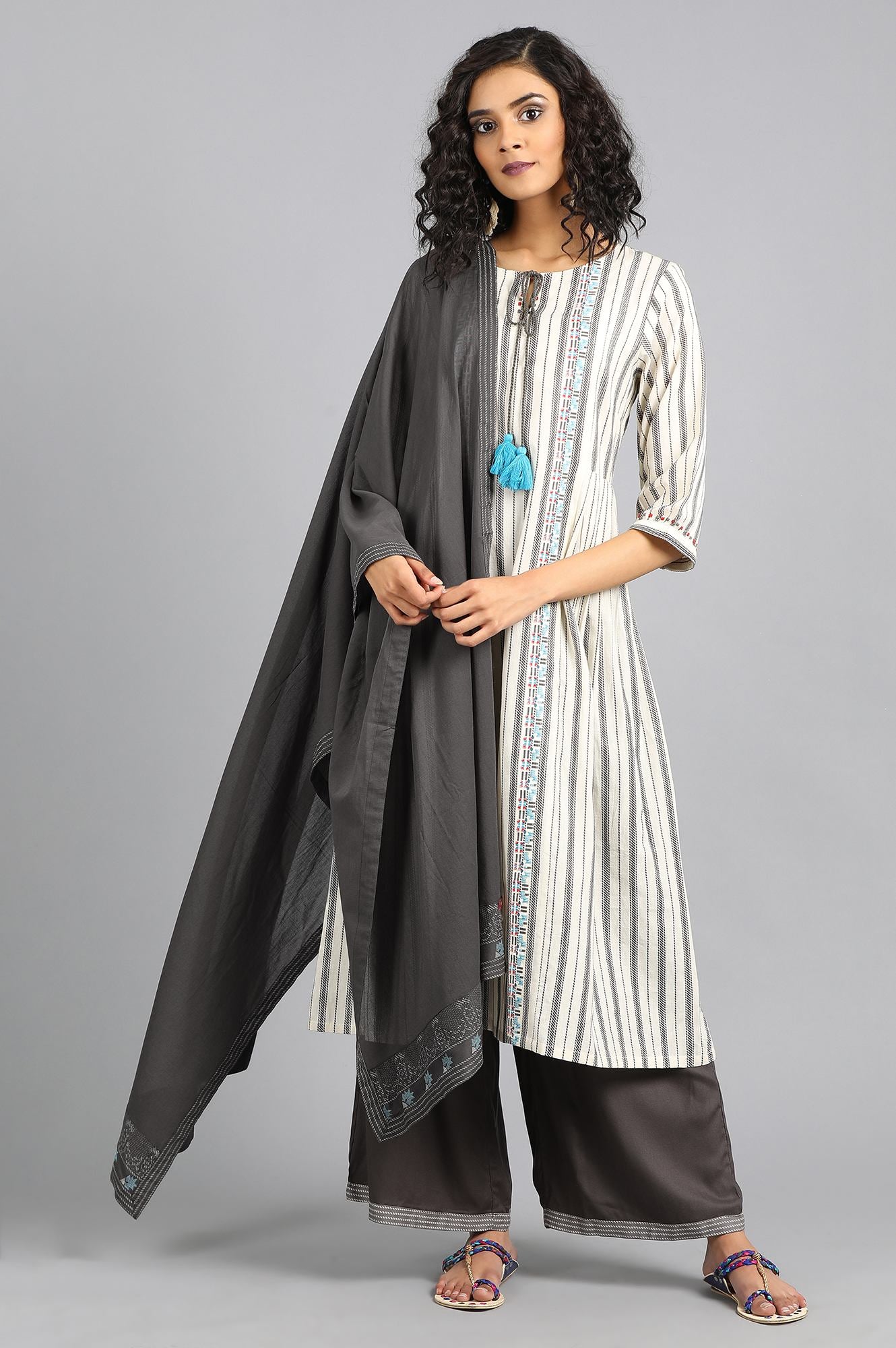 Grey Solid Dupatta