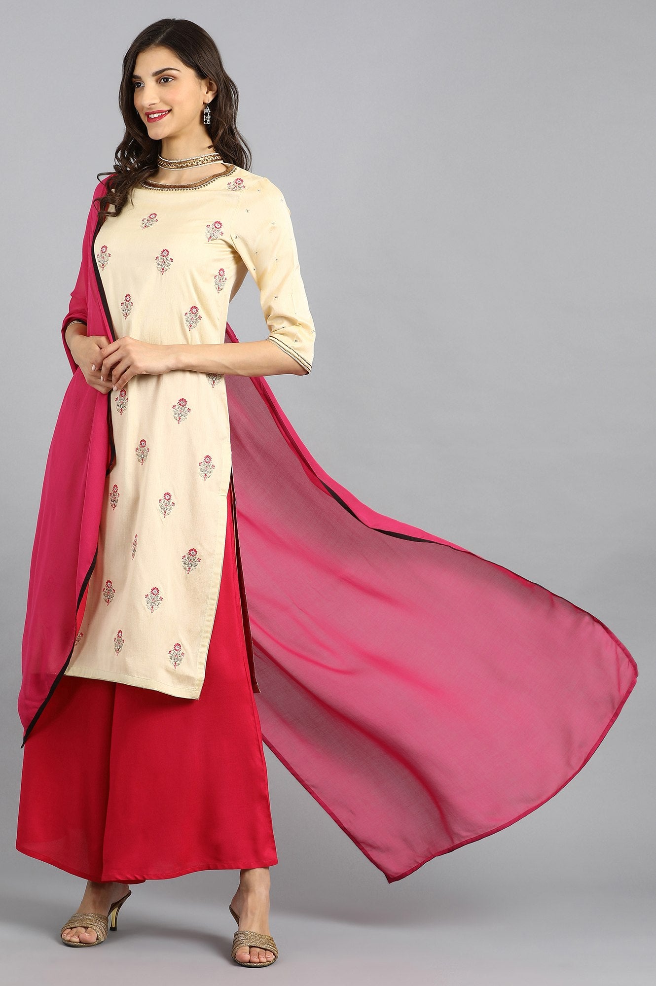 Pink Solid Dupatta