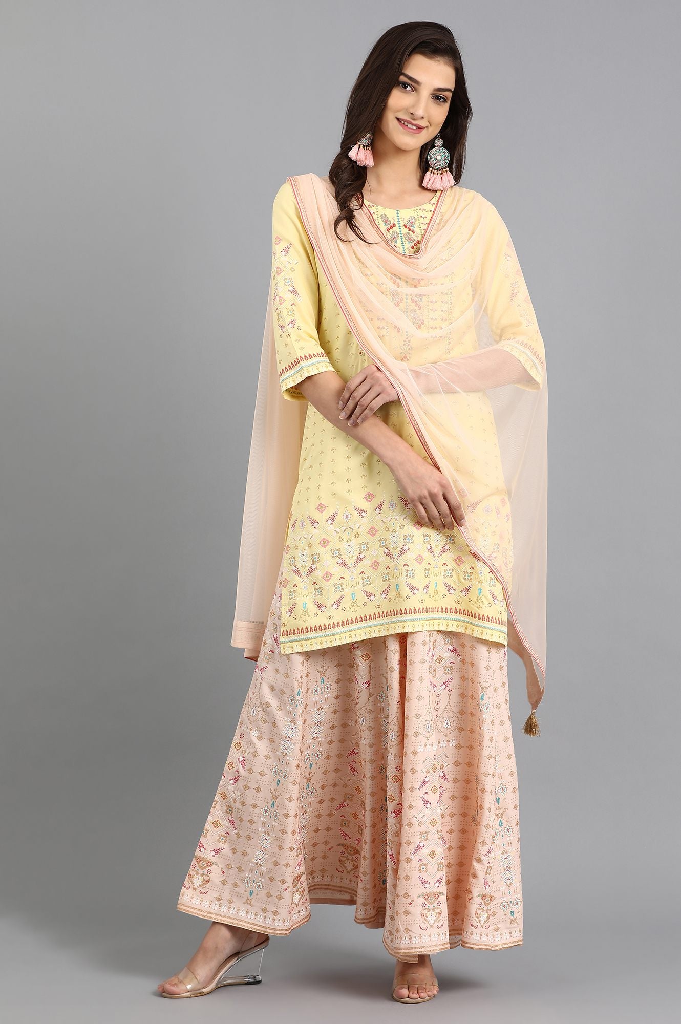 Yellow Round Neck kurta Set