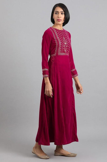 Pink Flared Velvet Winter kurta - wforwoman