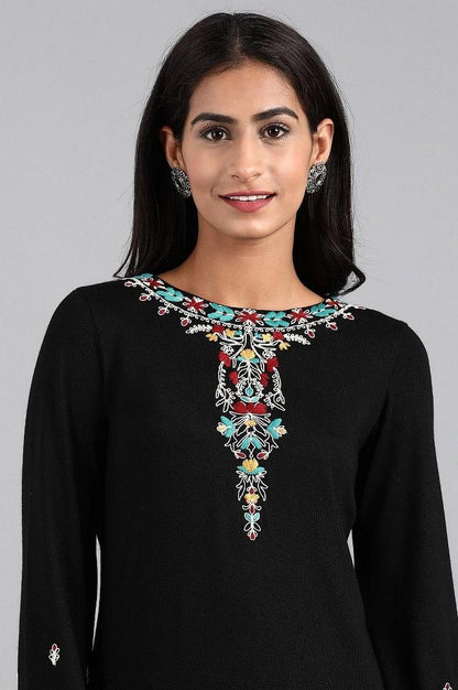 Black Round Neck Winter kurta - wforwoman