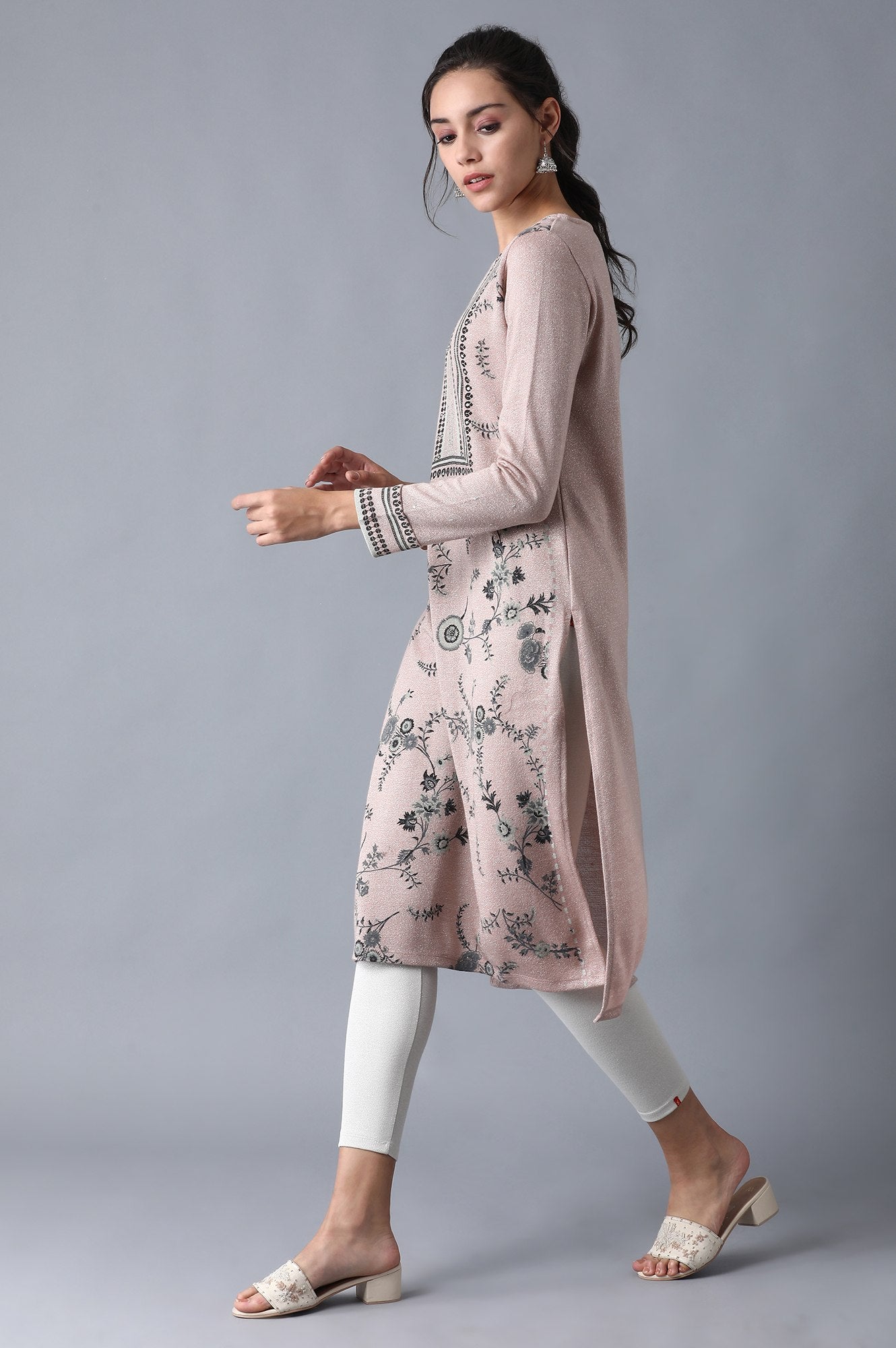 Pink Round Neck Winter kurta