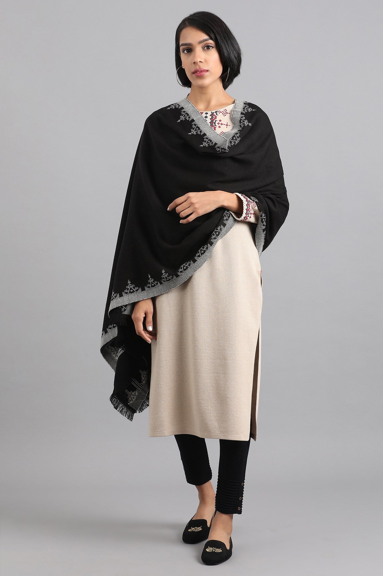 Black Solid Shawl