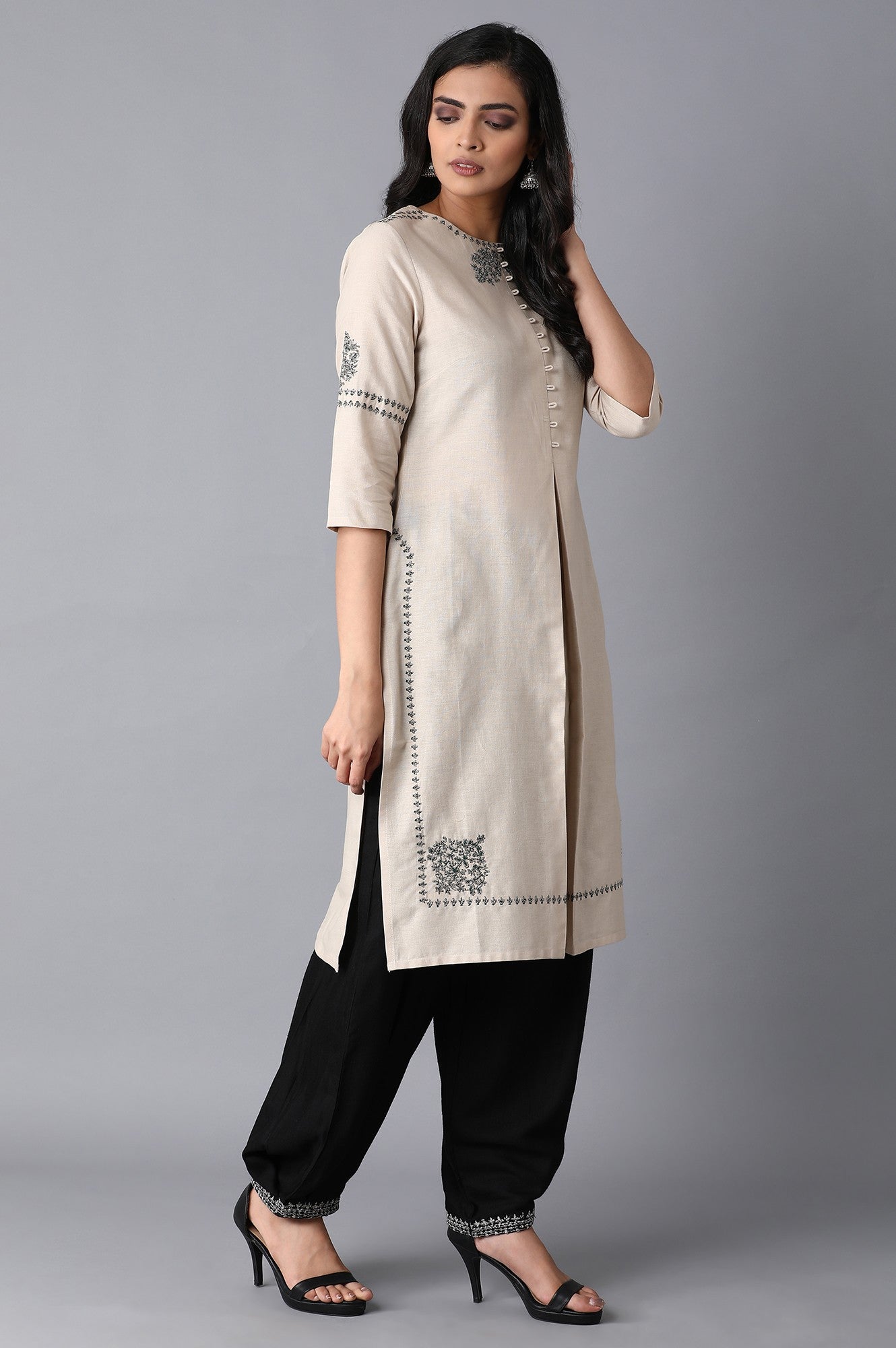 Beige Embroidered Straight kurta