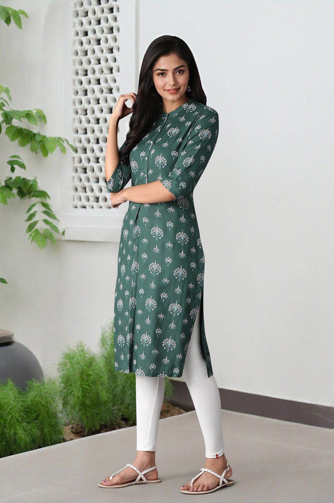 Green Geometric Printed Straight Rayon Kurta