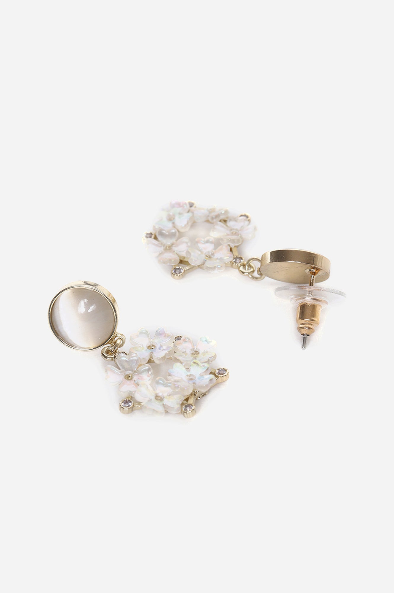 White Ethnic Artificial Stone Detailed Drop Earrings