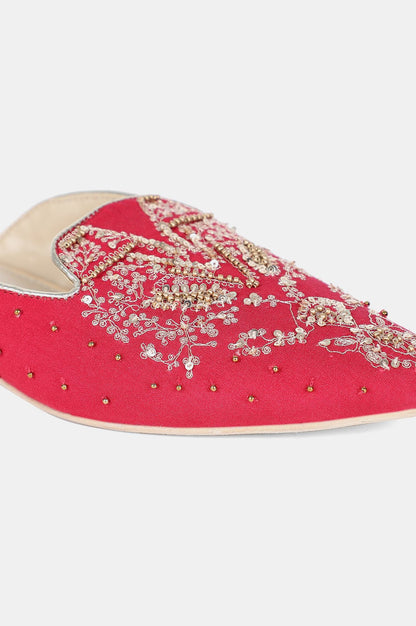 Magenta Pointed Toe Flat-Wgrace