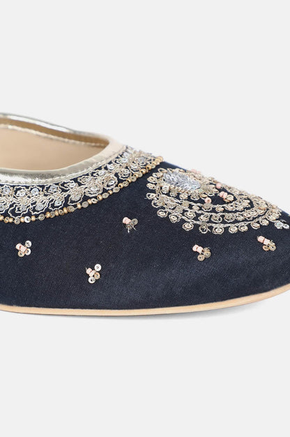 Navy Round Toe Embroidered Flat - Wsusan - wforwoman