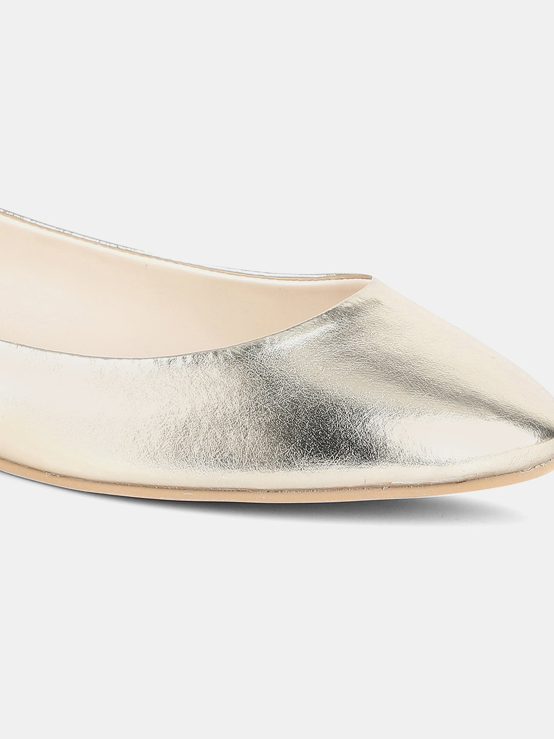 W Textured Round Toe Flat-Wvivian