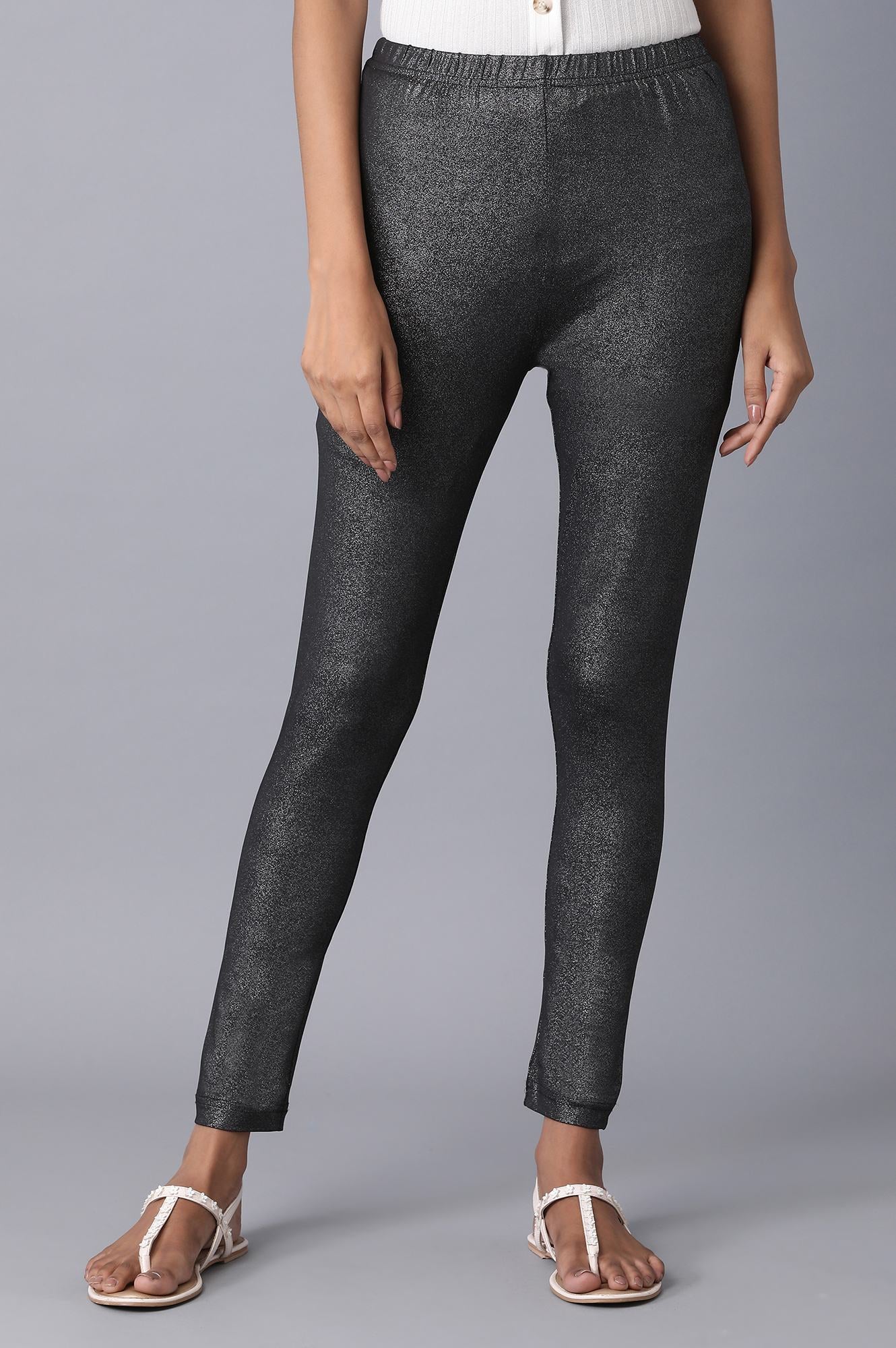 Shimmer Black Solid Slim Fit Tights