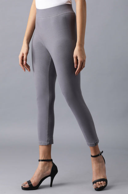 Grey solid cropped tights