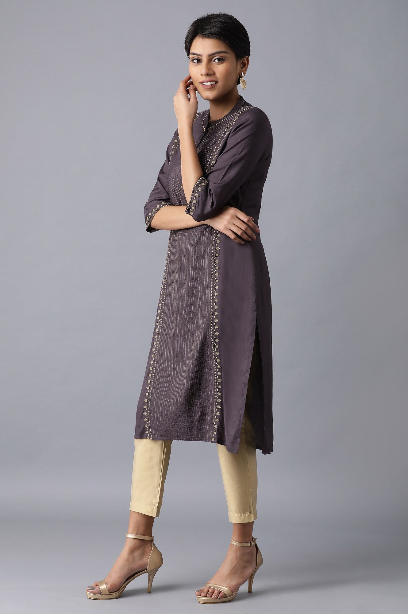 Charcoal Grey Mandarin Neck Embroidered kurta