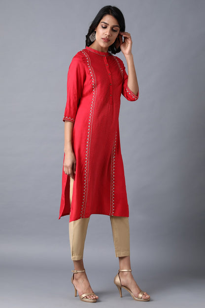 Red Mandarin Neck Embroidered kurta