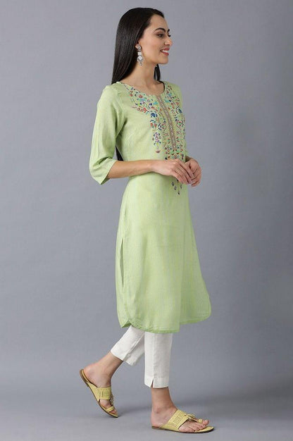 Green Round Neck Embellished kurta - wforwoman