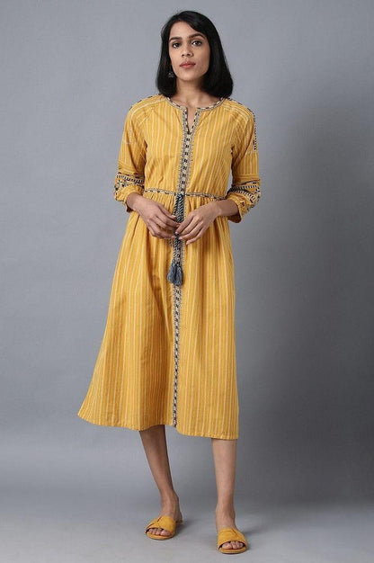 Yellow Round Neck Embroidered Dress - wforwoman