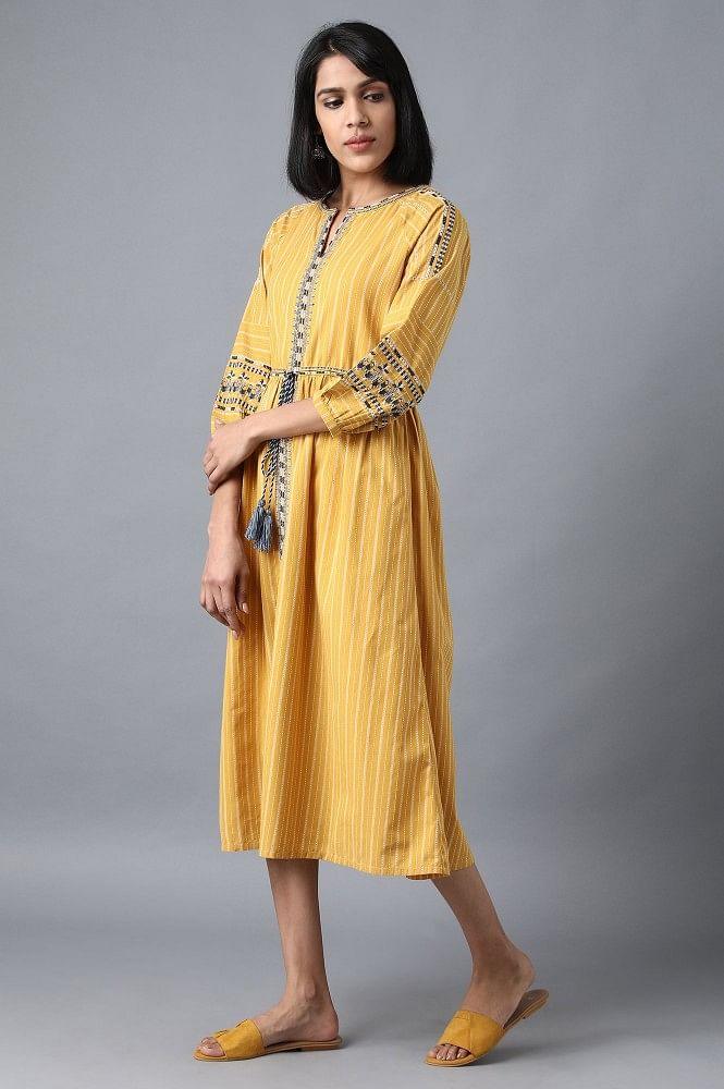 Yellow Round Neck Embroidered Dress - wforwoman