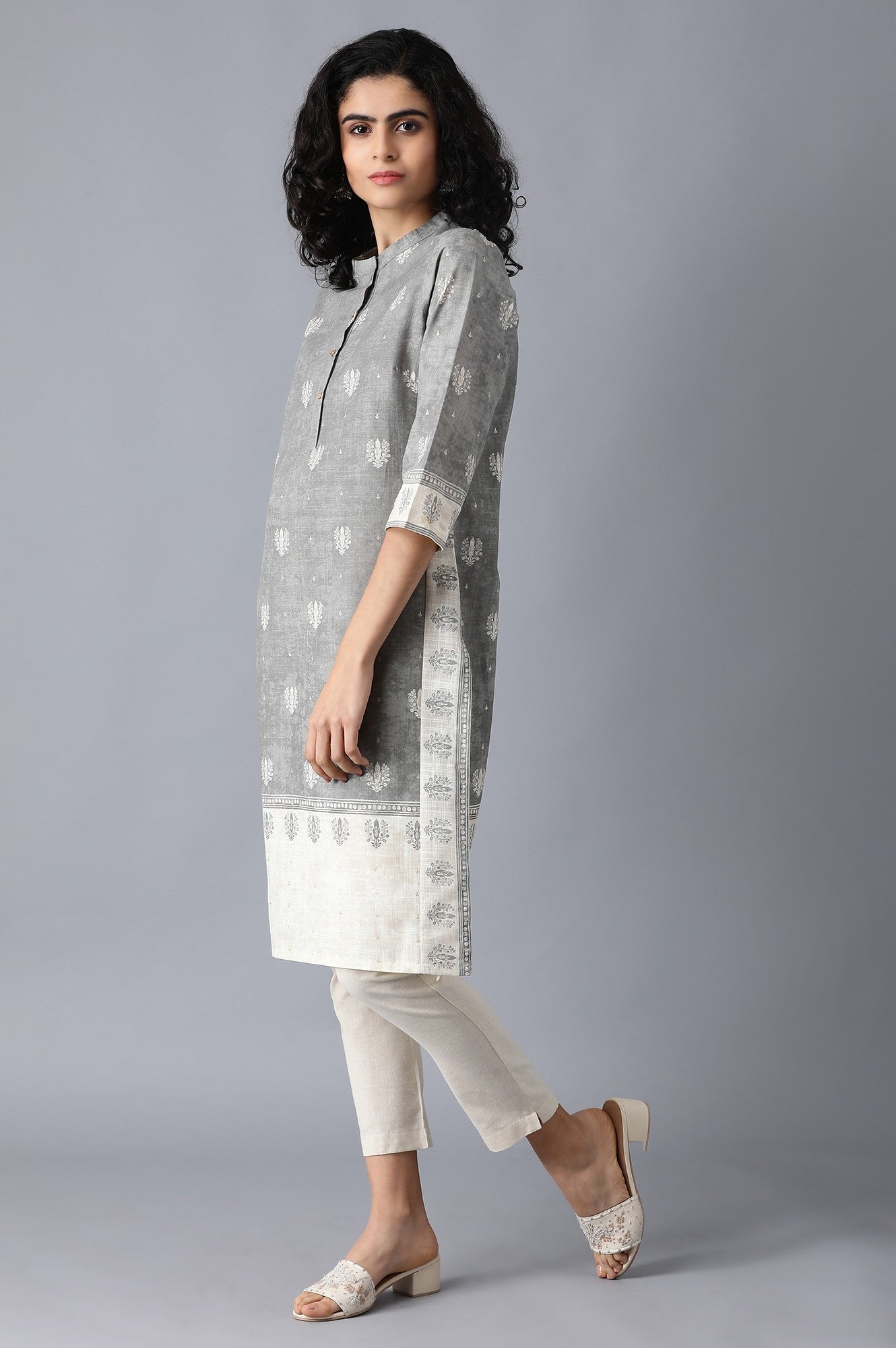 Grey Mandarin Neck Printed kurta