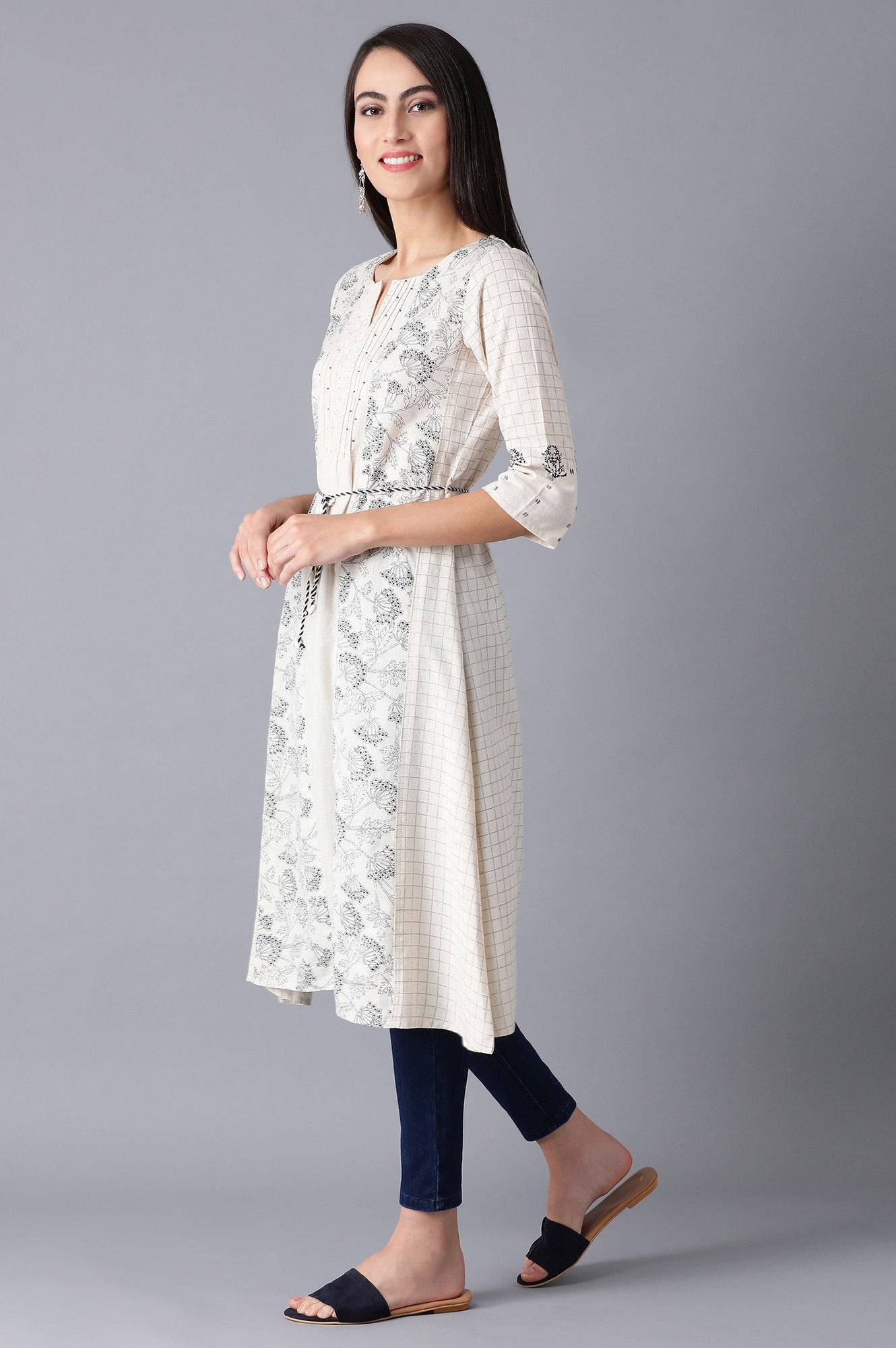 Ecru Round Neck Printed kurta