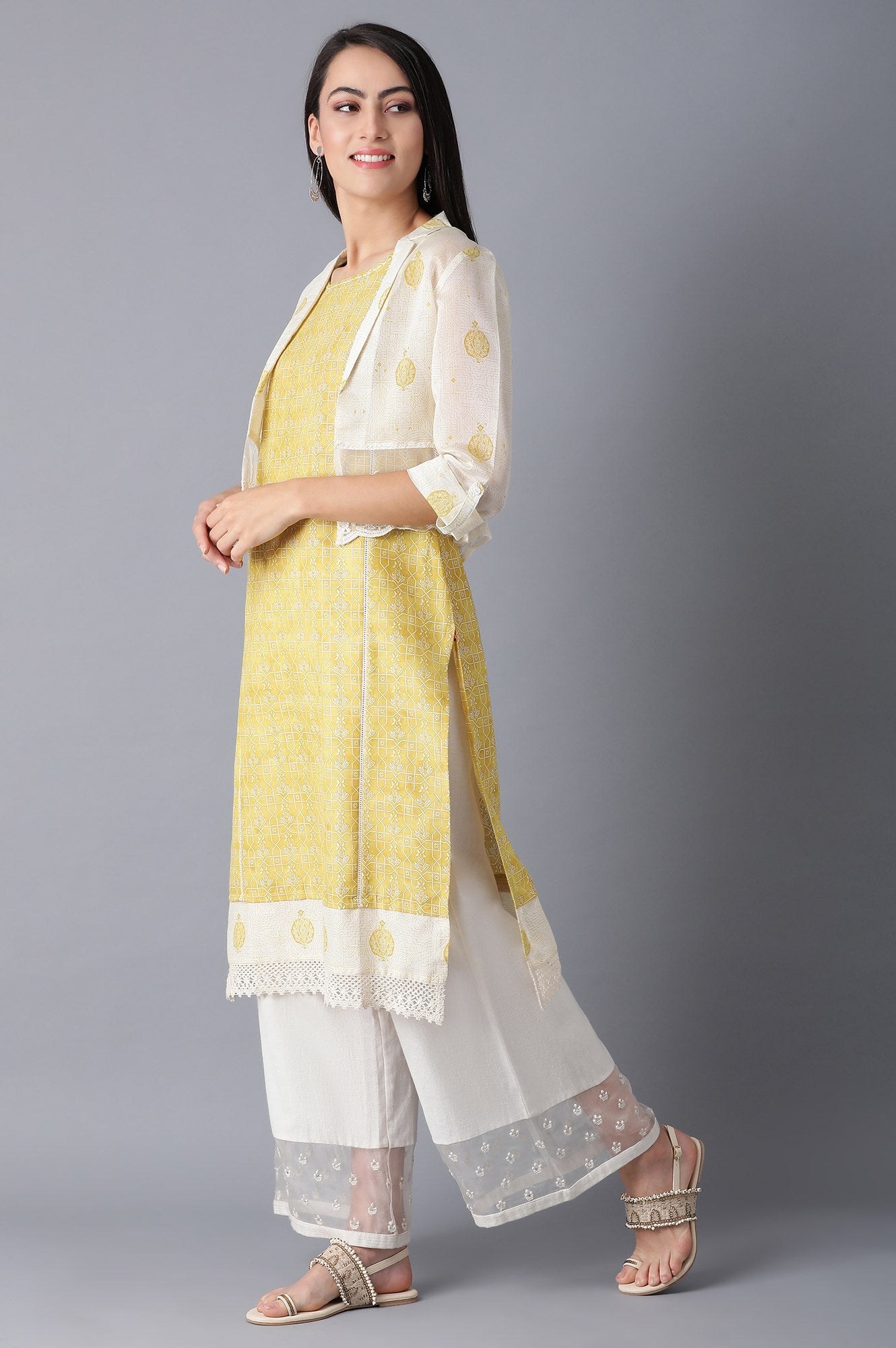 Yellow Round Neck kurta with Jacket