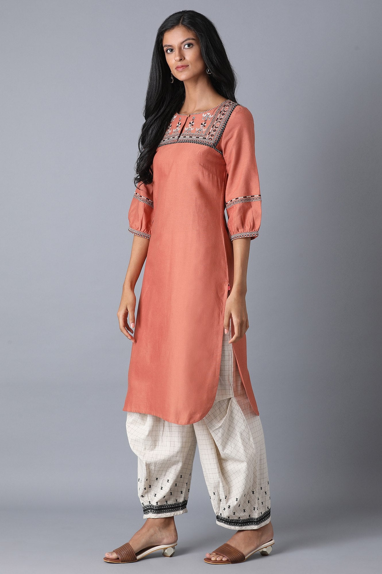 Peach Round Neck kurta