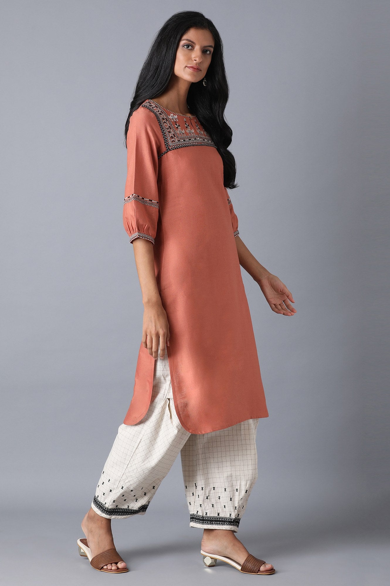 Peach Round Neck kurta