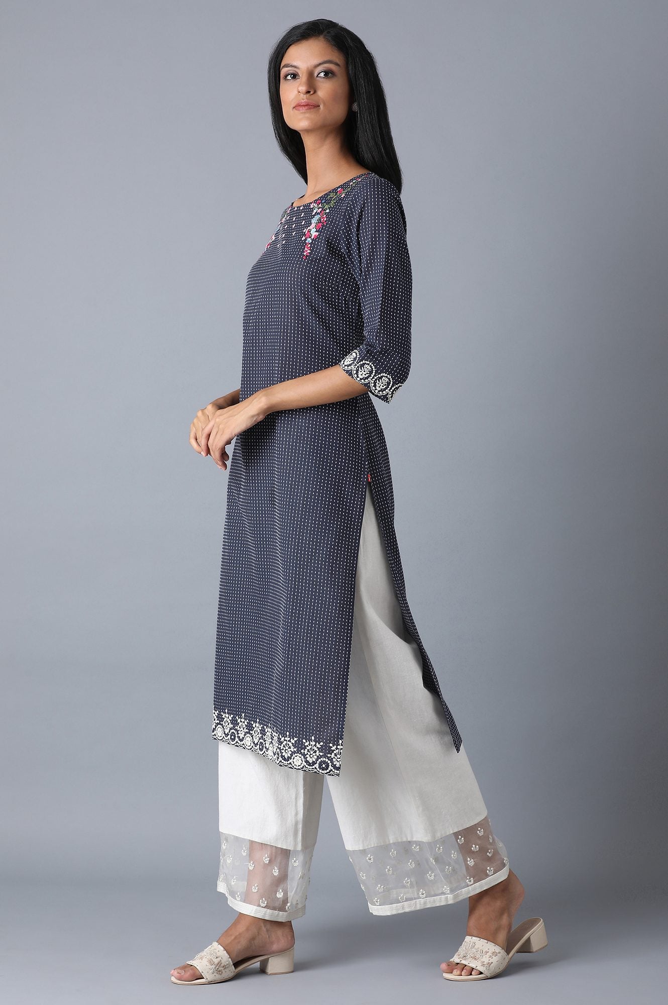 Blue Embroidered Yard Dyed kurta