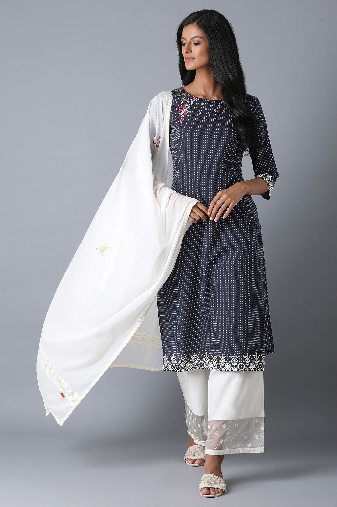 Blue Embroidered Yard Dyed kurta