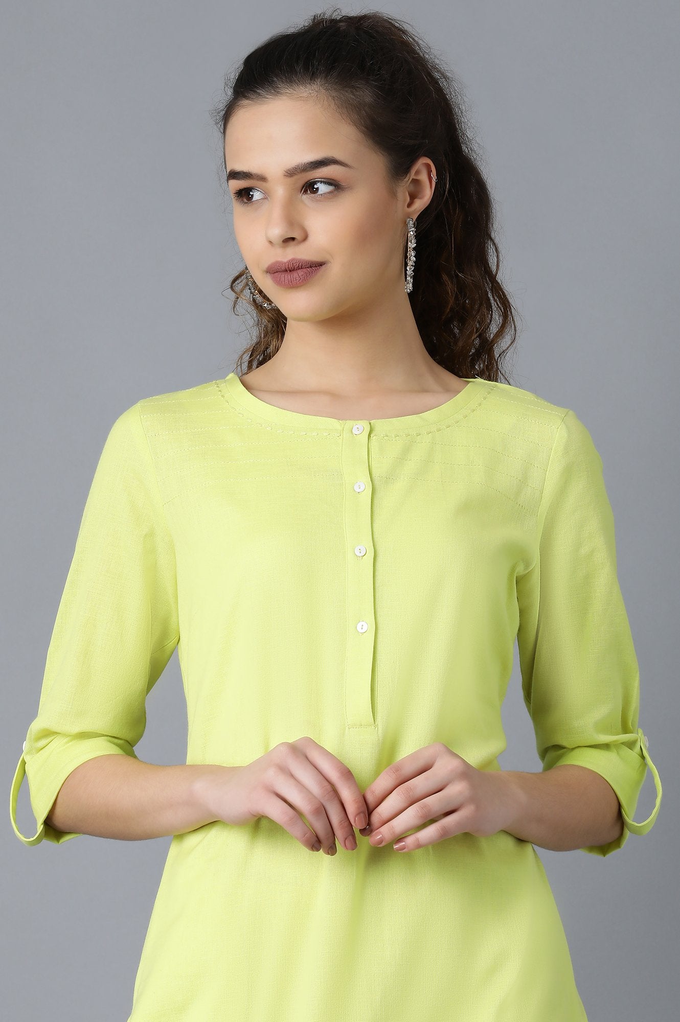 Yellow Round Neck Solid Kurta - wforwoman