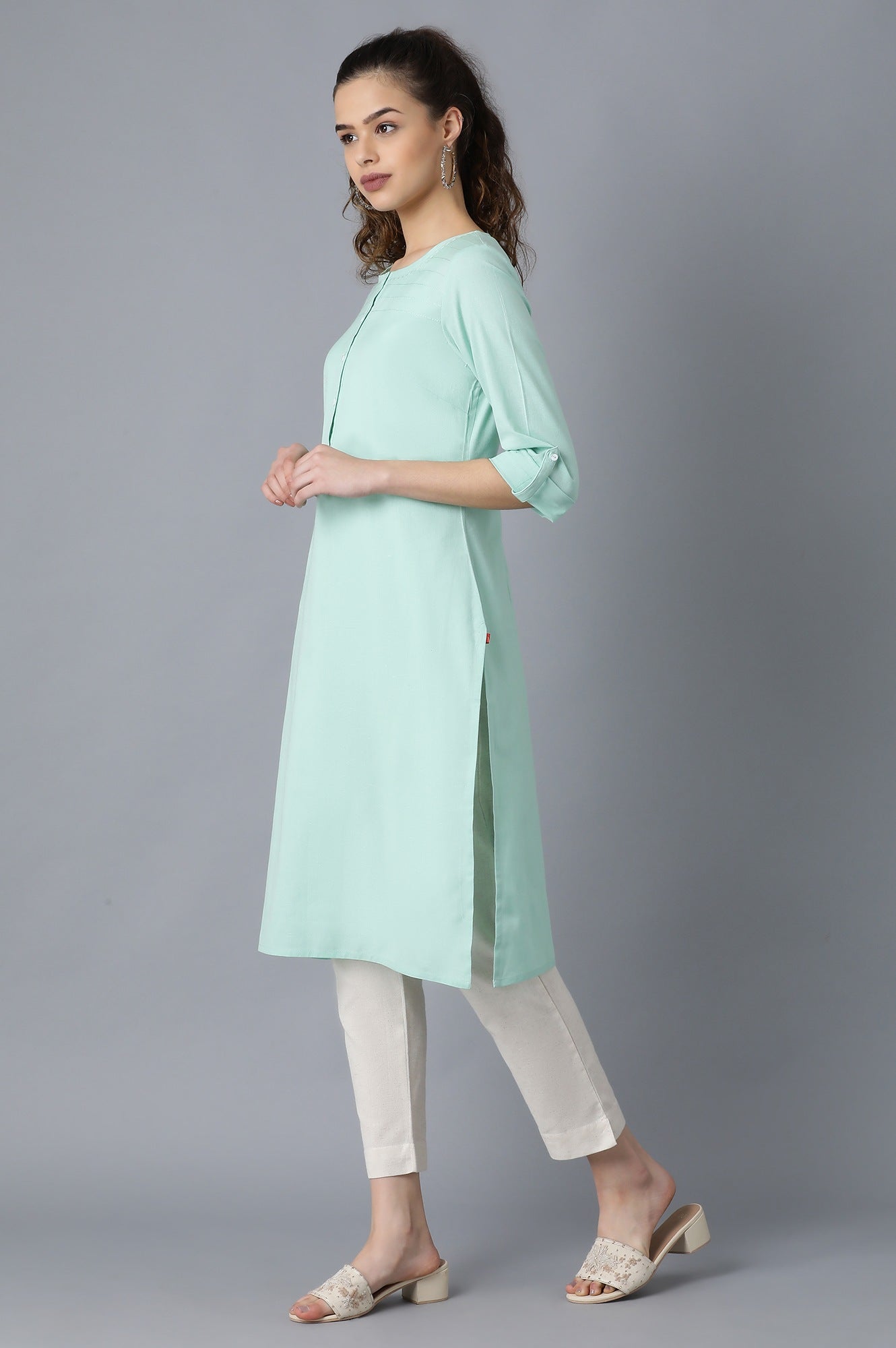 Green Round Neck Solid kurta