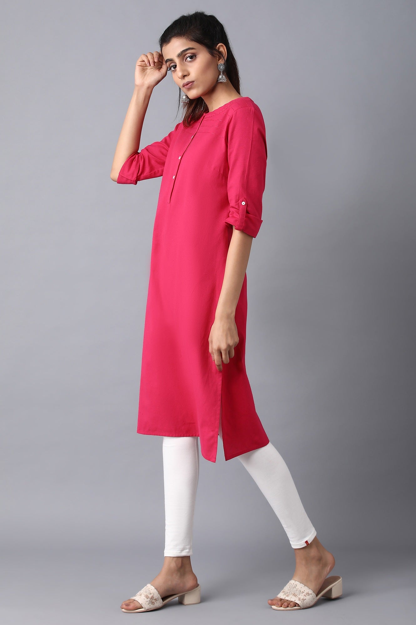 Pink Round Neck Solid kurta