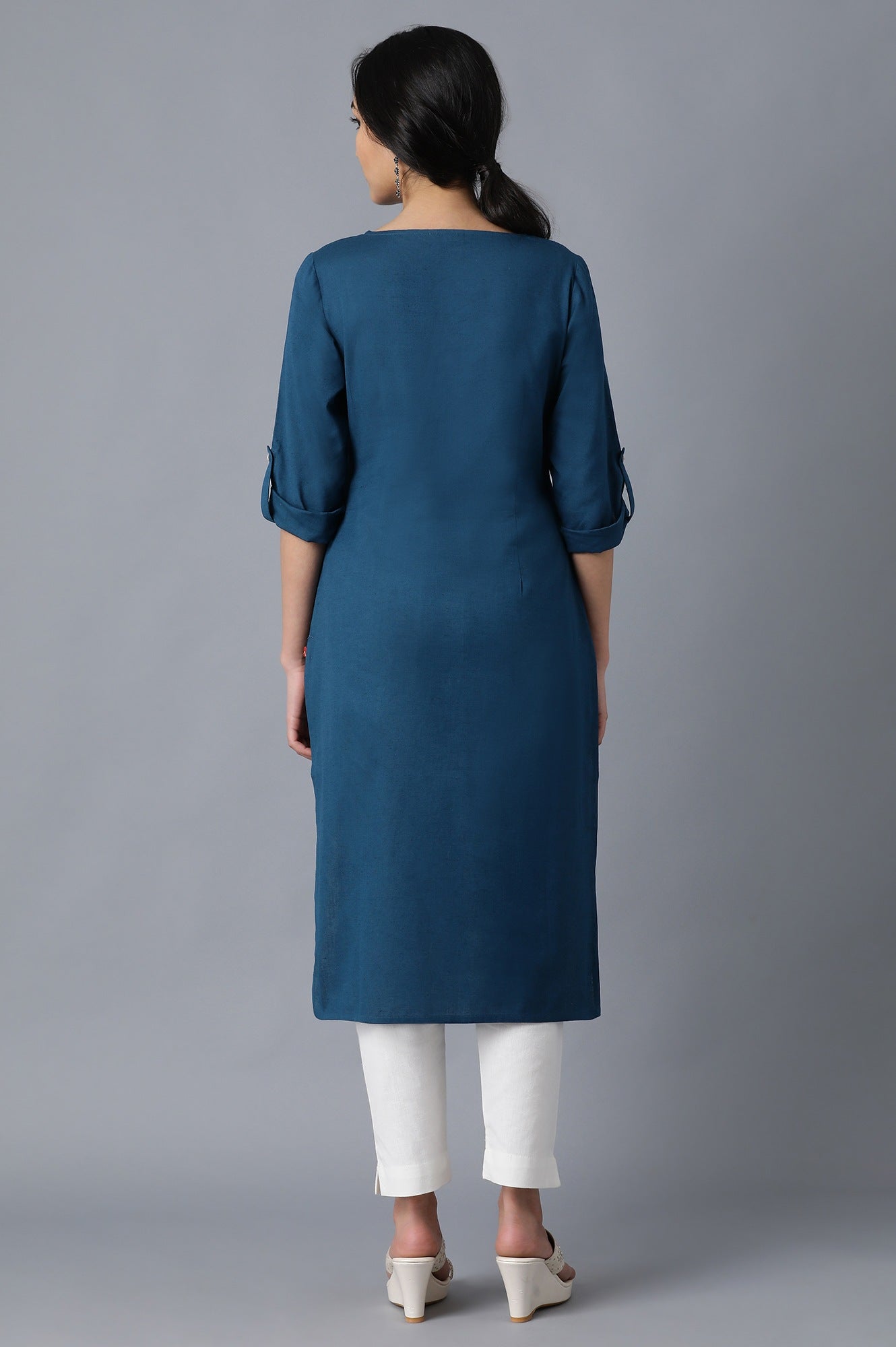 Blue Round Neck Solid kurta