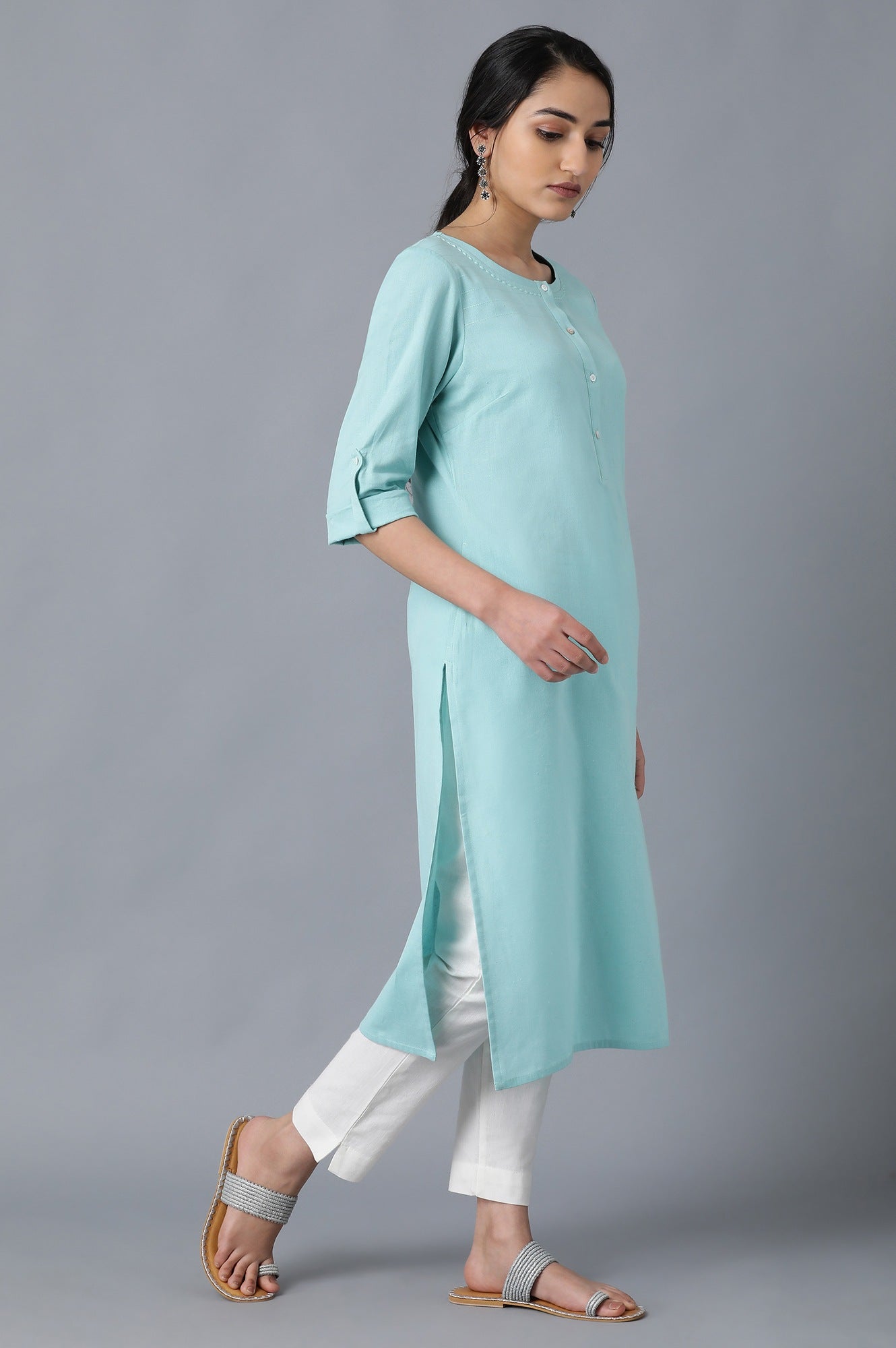 Blue Round Neck Solid kurta