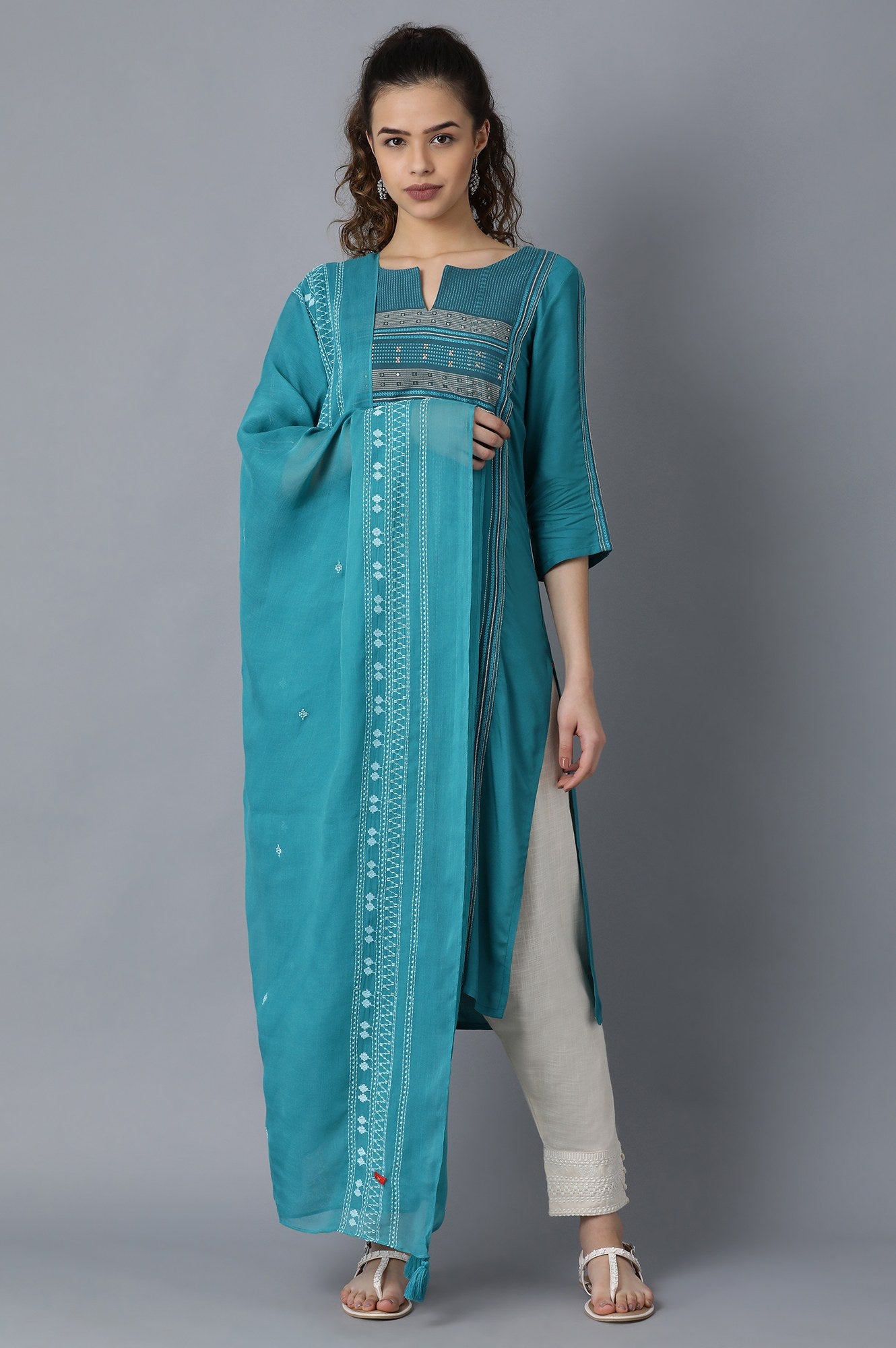 Teal Embroidered Dupatta