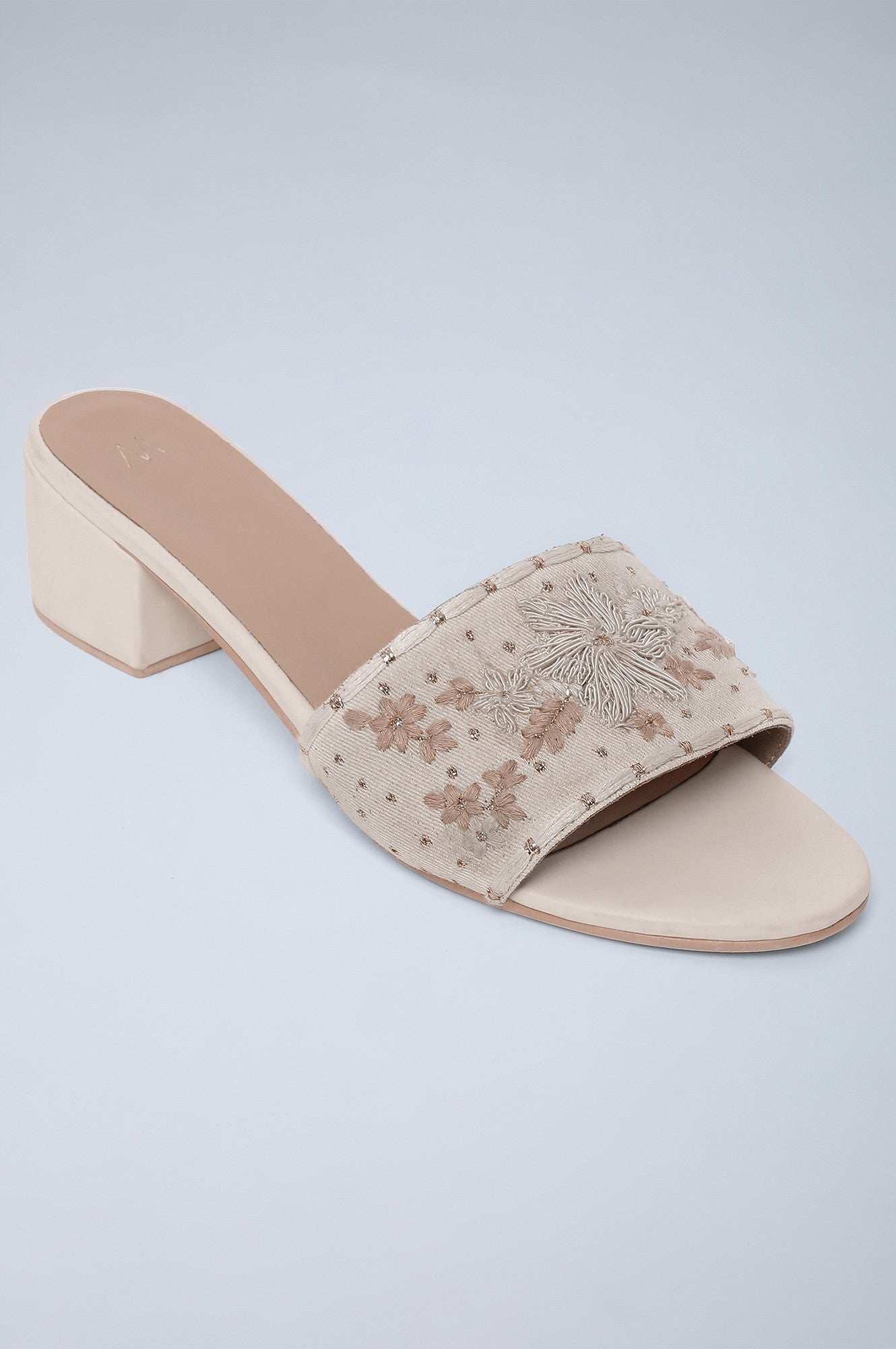 Almond Toe Embroidered Block Heel-WDoran