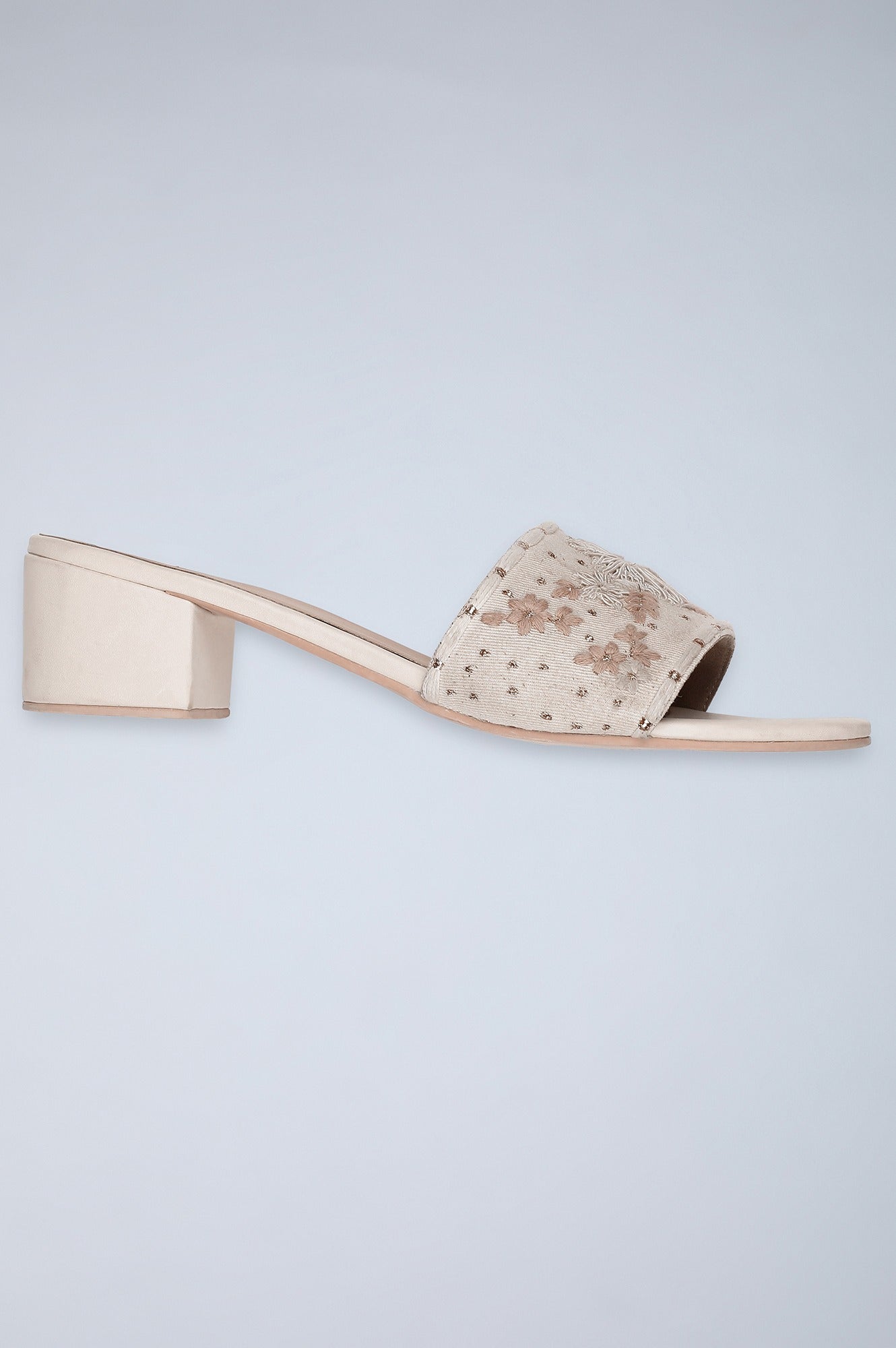 Almond Toe Embroidered Block Heel-WDoran