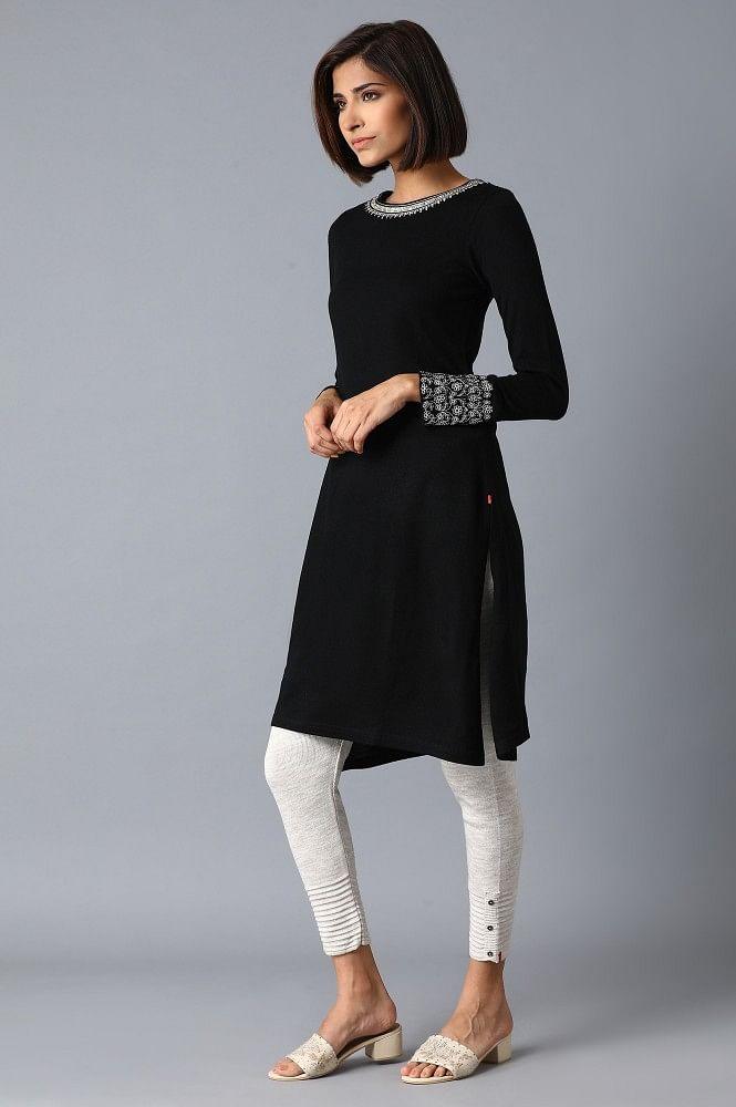 Black Solid Straight kurta - wforwoman