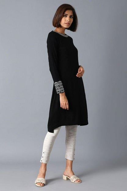 Black Solid Straight kurta - wforwoman