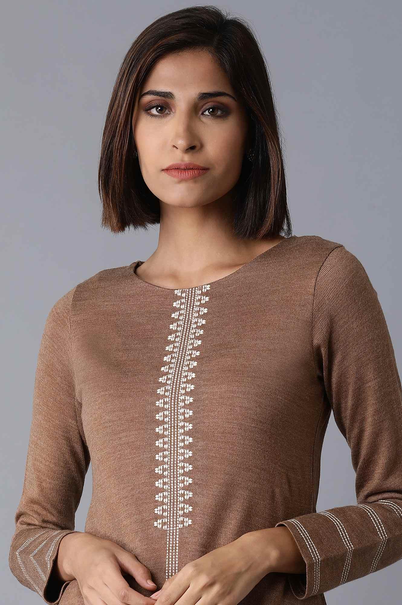 Beige Solid Straight Winter kurta - wforwoman