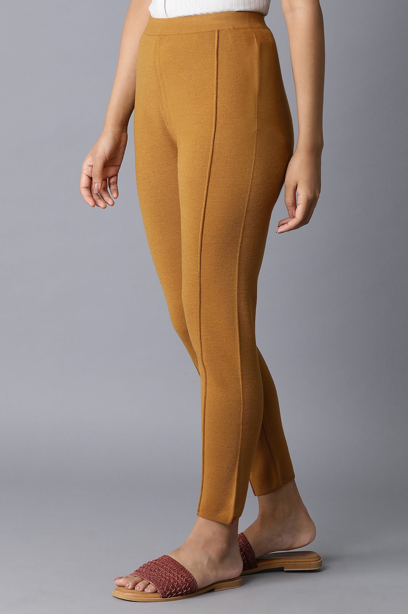 Ochre Basic Leggings